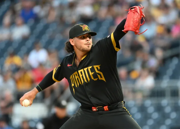 Jones throws 6 strong innings, Mangum doubles in run in Pirates’ win over LA